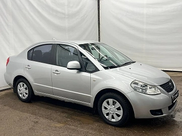 Suzuki SX4, 2010г, передний привод, автомат