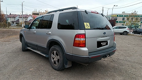 Ford Explorer, 2005г, полный привод, автомат