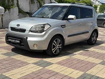 Kia Soul, 2010г, передний привод, автомат