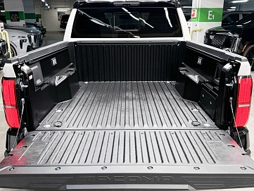 Toyota Tacoma, 2025г, полный привод, автомат