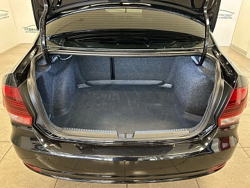 Volkswagen Polo, 2015г, передний привод, автомат