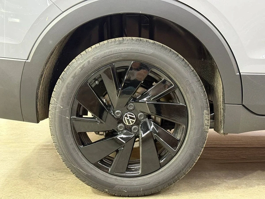 Volkswagen Tharu XR, 2025г., передний привод, робот