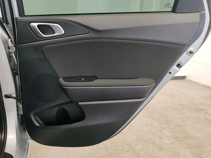 Kia Ceed, 2020г., передний привод, автомат