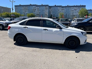 Lada (ВАЗ) Vesta, 2018г, передний привод, механика