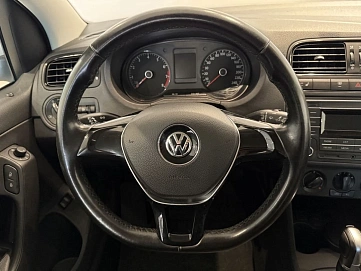 Volkswagen Polo, 2017г, передний привод, автомат
