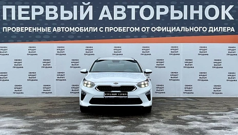 Kia Ceed, 2021г, передний привод, автомат