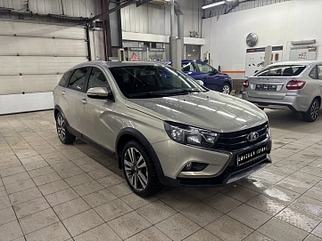 Lada (ВАЗ) , 2018г., передний привод, робот