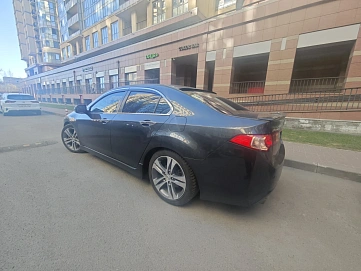 Honda Accord, 2012г., передний привод, автомат