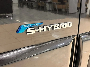 Nissan Serena, 2015г, передний привод, вариатор