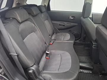 Nissan , 2010г., полный привод, вариатор