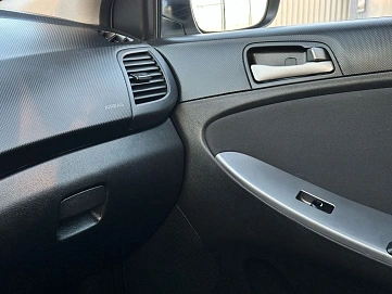 Hyundai Solaris, 2014г, передний привод, автомат