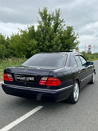 Mercedes-Benz E-Класс, 1998г, задний привод, автомат