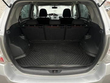 Toyota Verso, 2011г, передний привод, автомат