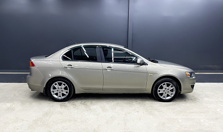 Mitsubishi Lancer, 2007г, передний привод, механика