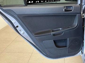 Mitsubishi Lancer, 2007г, передний привод, механика