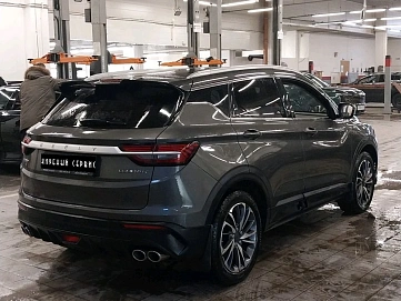 Geely Coolray, 2023г, передний привод, робот