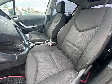 Peugeot 308, 2008г, передний привод, механика