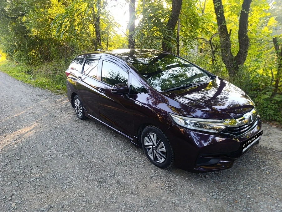 Honda Shuttle, 2015г., передний привод, робот