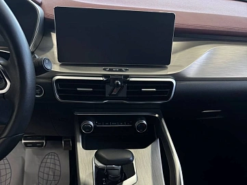 Geely Coolray, 2023г., передний привод, робот