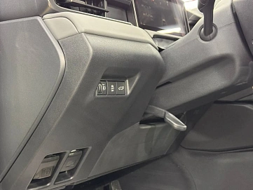 Toyota RAV4, 2025г, полный привод, вариатор