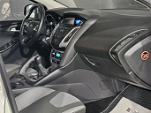 Ford Focus, 2011г., передний привод, механика