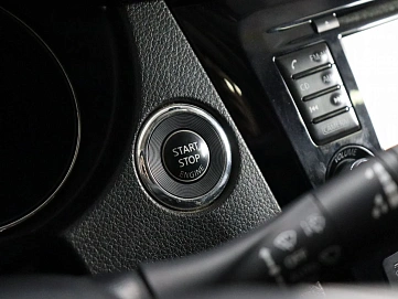 Nissan X-Trail, 2015г, передний привод, вариатор