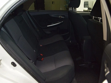 Toyota Corolla, 2012г, передний привод, механика