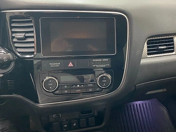 Mitsubishi Outlander, 2018г, полный привод, вариатор