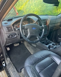Ford Explorer, 2003г, полный привод, автомат