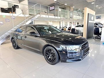Audi A6, 2014г, передний привод, вариатор