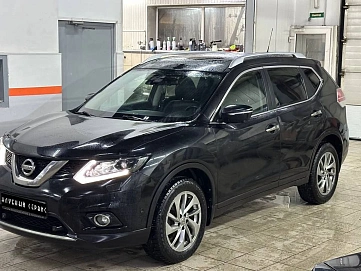 Nissan X-Trail, 2015г, полный привод, вариатор