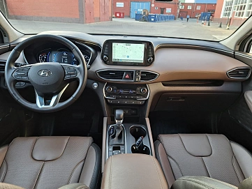 Hyundai Santa Fe, 2018г, полный привод, автомат