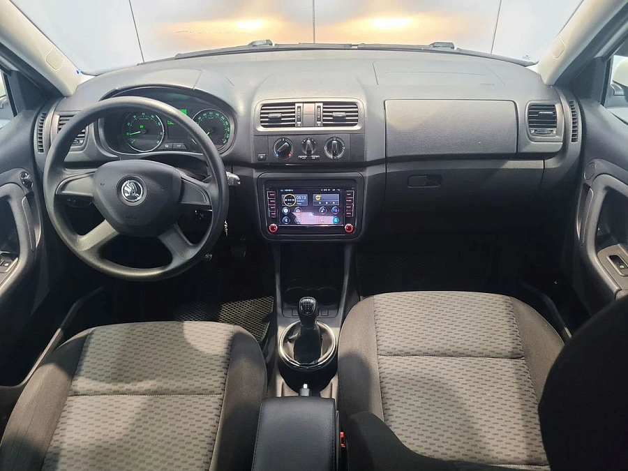 Skoda Fabia, 2013г., передний привод, механика