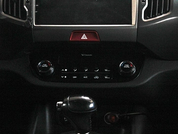 Kia Sportage, 2010г, полный привод, автомат