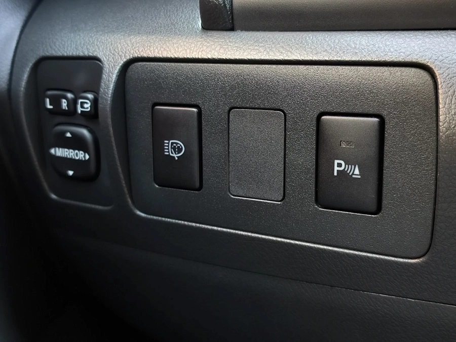 Toyota Camry, 2011г., передний привод, автомат