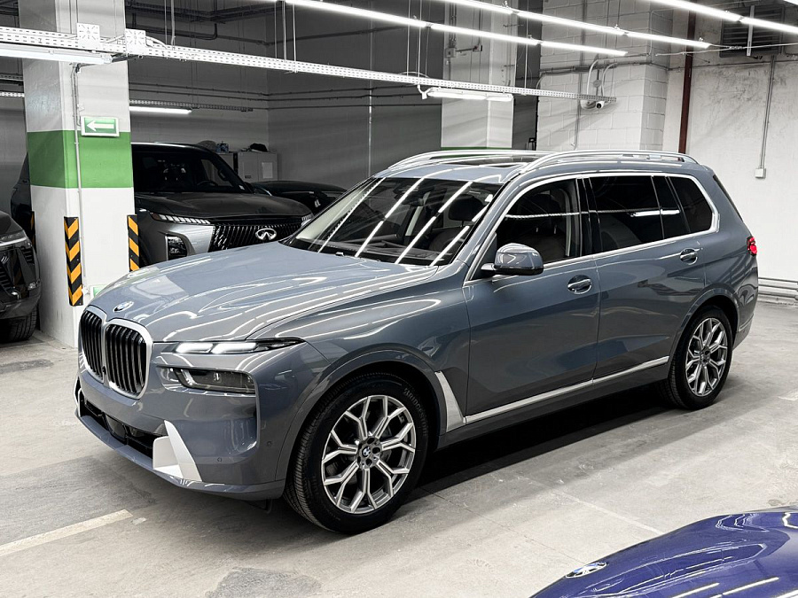 BMW X7, 2023г., полный привод, автомат