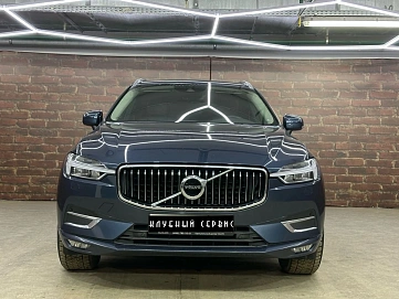 Volvo XC60, 2019г, полный привод, автомат
