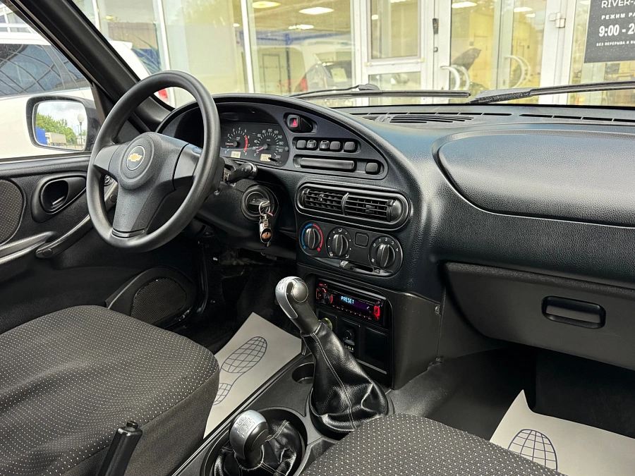 Chevrolet Niva, 2012г., полный привод, механика