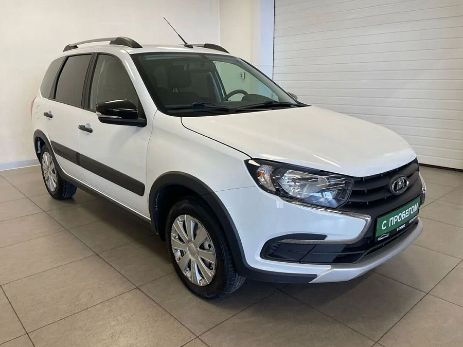 Lada (ВАЗ) , 2023г., передний привод, механика