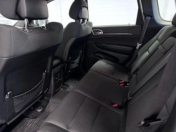 Jeep Grand Cherokee, 2013г, передний привод, автомат