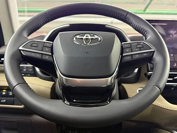 Toyota Highlander, 2025г, полный привод, автомат