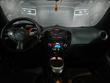 Nissan Juke, 2012г, передний привод, вариатор