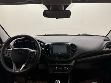 Lada (ВАЗ) Vesta, 2018г, передний привод, механика