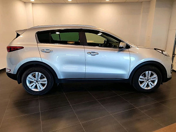 Kia , 2018г., передний привод, автомат