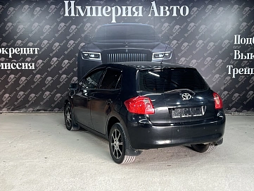 Toyota Auris, 2008г, передний привод, робот
