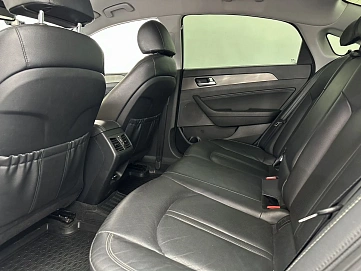 Hyundai Sonata, 2019г, передний привод, автомат