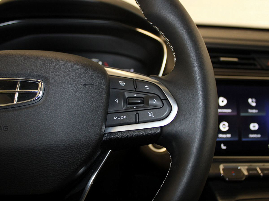 Geely Atlas Pro, 2023г., передний привод, автомат