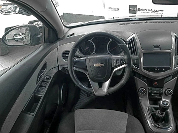 Chevrolet Cruze, 2014г, передний привод, механика