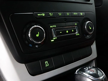 Skoda Yeti, 2013г, передний привод, робот