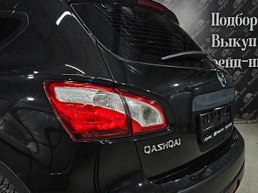 Nissan Qashqai, 2013г, передний привод, вариатор